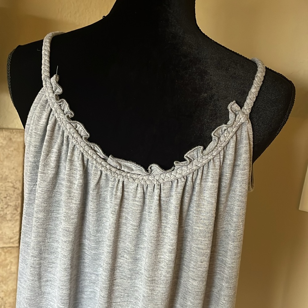SELF Super cute Ruffle Edge Tank! Size L - Picture 6 of 9